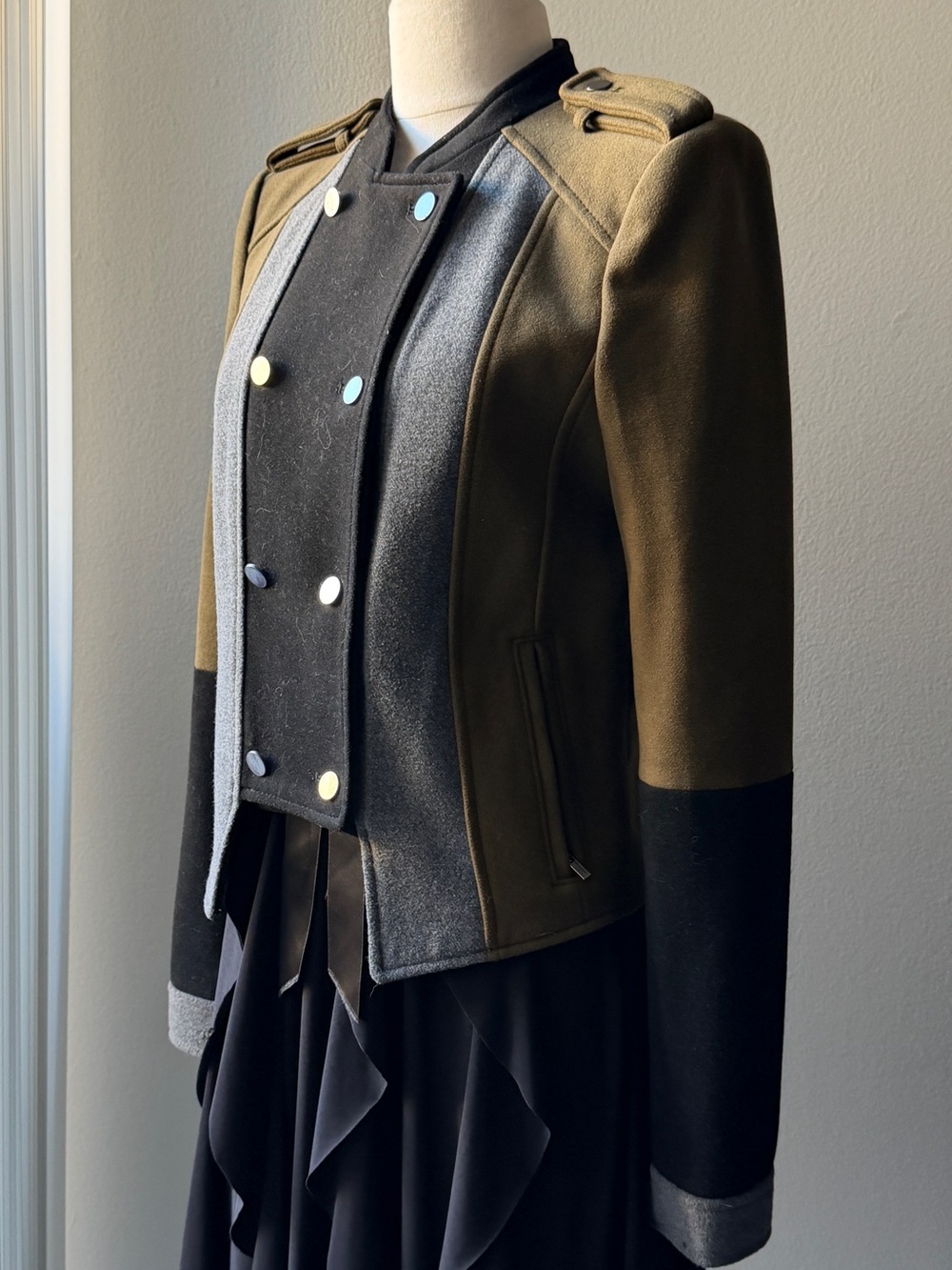 BCBGMAXAZRIA Womens Colorblock Military-Inspired Jacket - Olive, Black & Gray